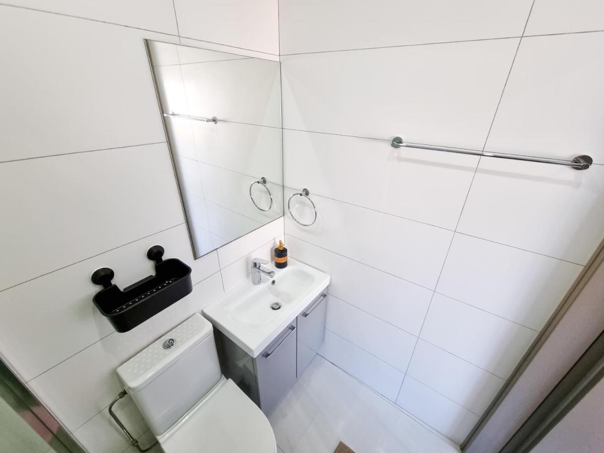 Sea La Vie Seaview Apartment Ларнака Екстер'єр фото