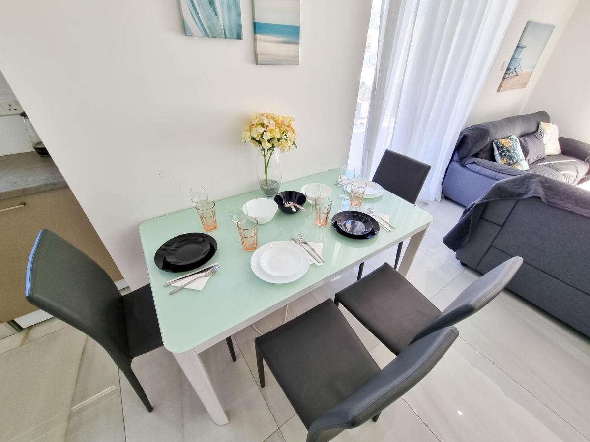 Sea La Vie Seaview Apartment Ларнака Екстер'єр фото